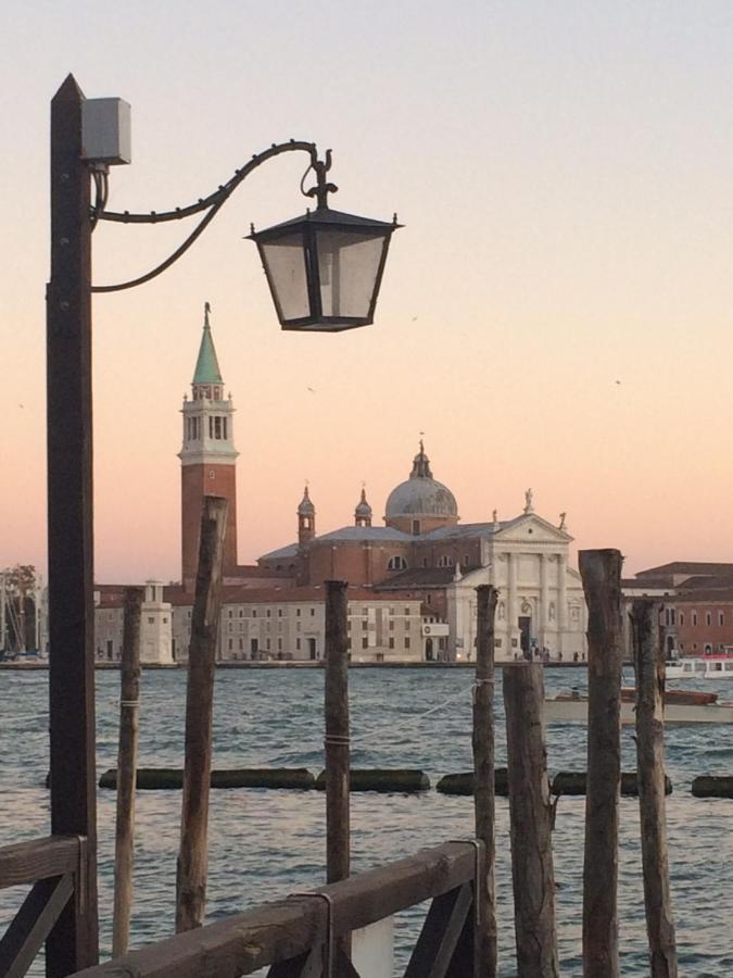 Biennale Venice Charme Apartment Exterior photo