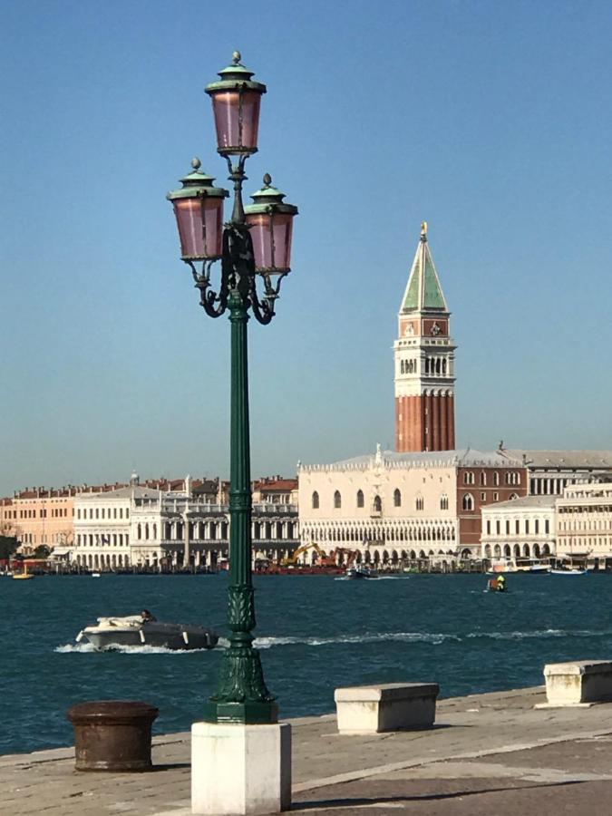 Biennale Venice Charme Apartment Exterior photo